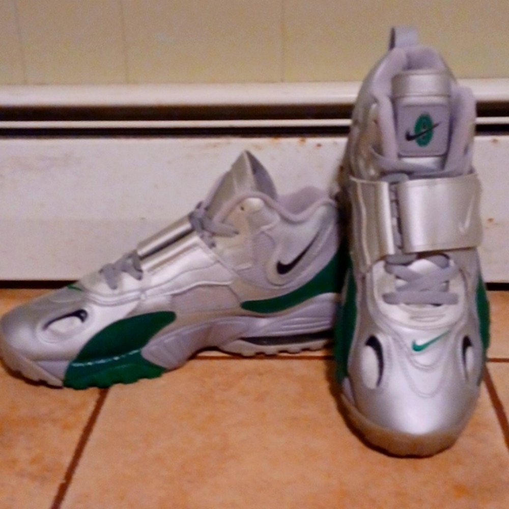Nike Air Max Speed Turf